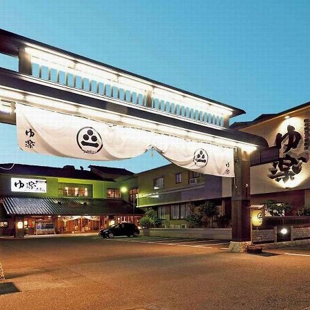 Yuraku Hotel Awara Exteriér fotografie