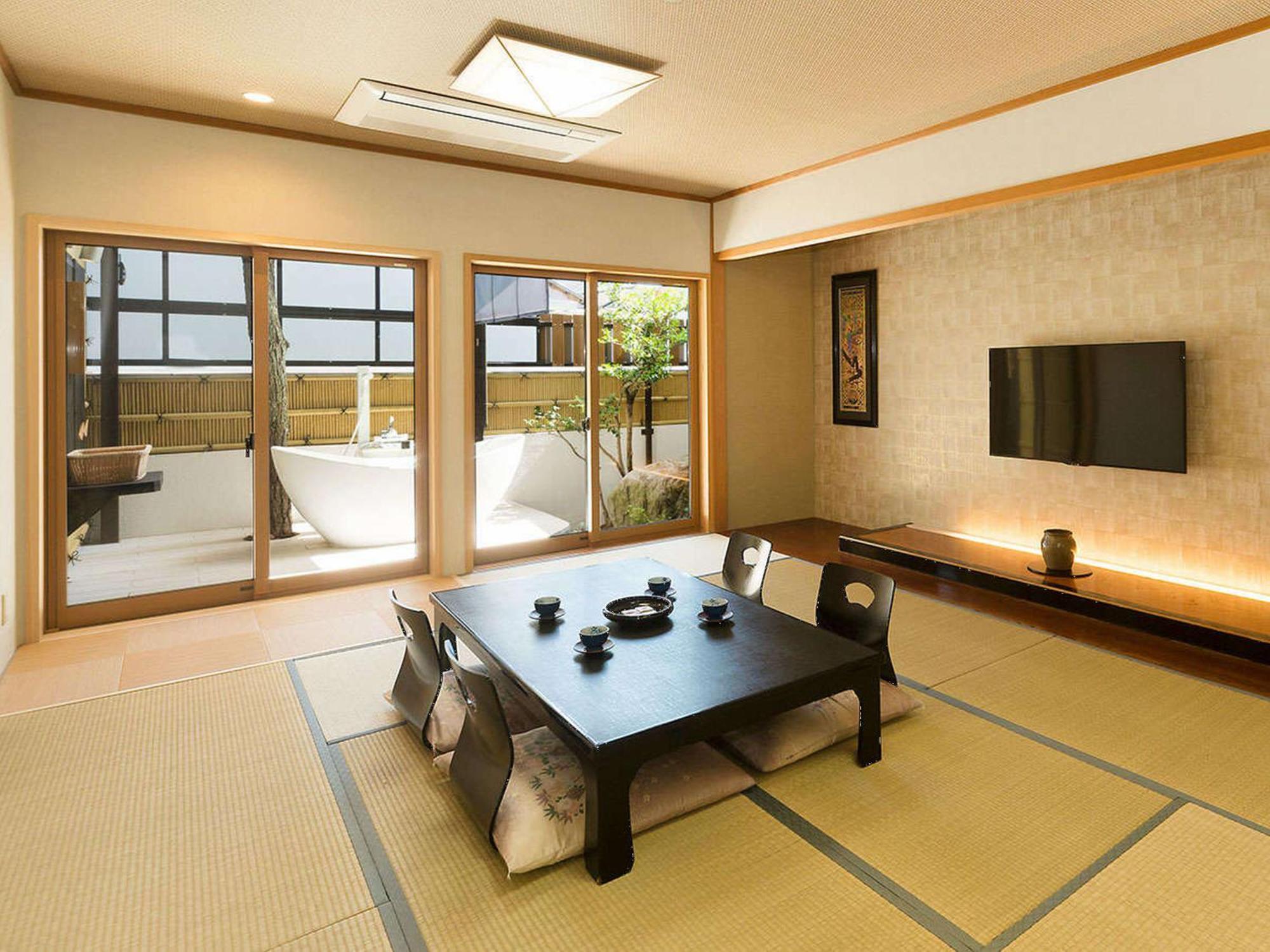 Yuraku Hotel Awara Exteriér fotografie