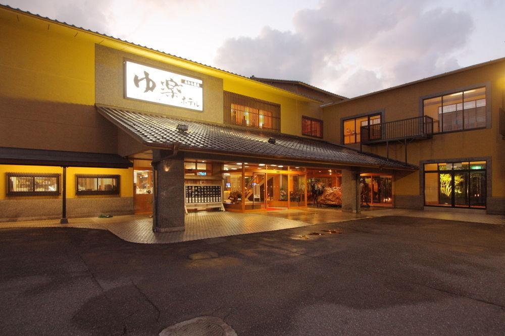 Yuraku Hotel Awara Exteriér fotografie