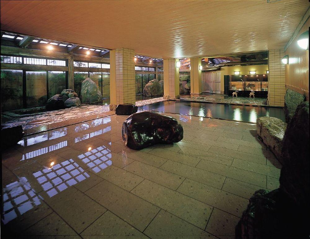 Yuraku Hotel Awara Exteriér fotografie