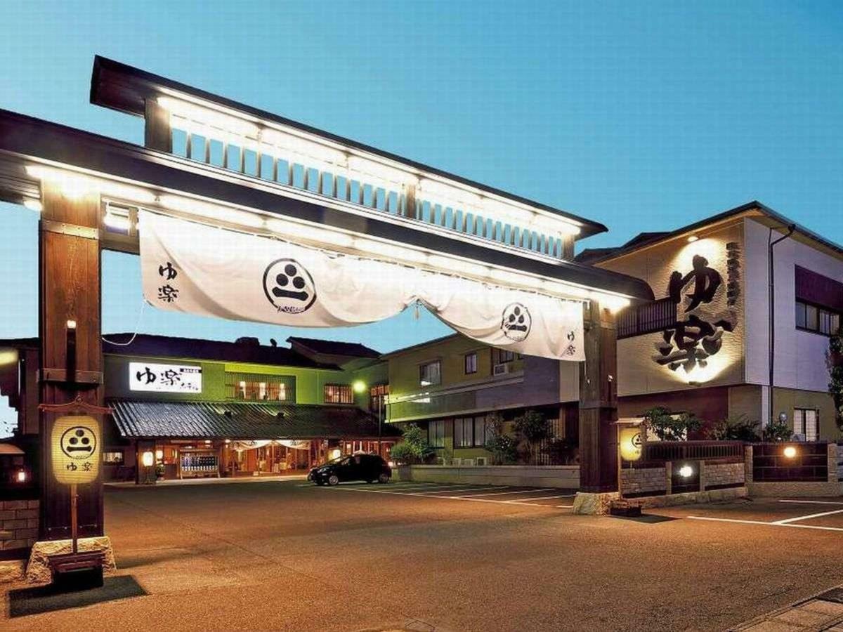 Yuraku Hotel Awara Exteriér fotografie